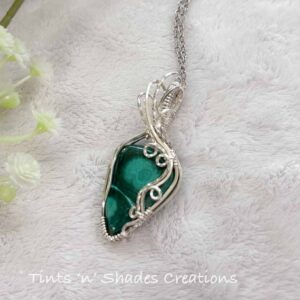 Teardrop Malachite Wirewrapped Necklace