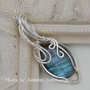 Blue Oval Labradorite Necklace