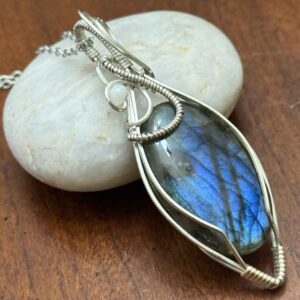 Blue Labradorite with Moonstone Bead Pendant